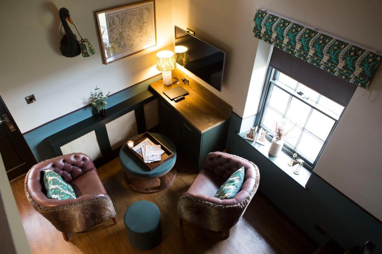 Hotel Mason'S Arms à Bowland Bridge Extérieur photo