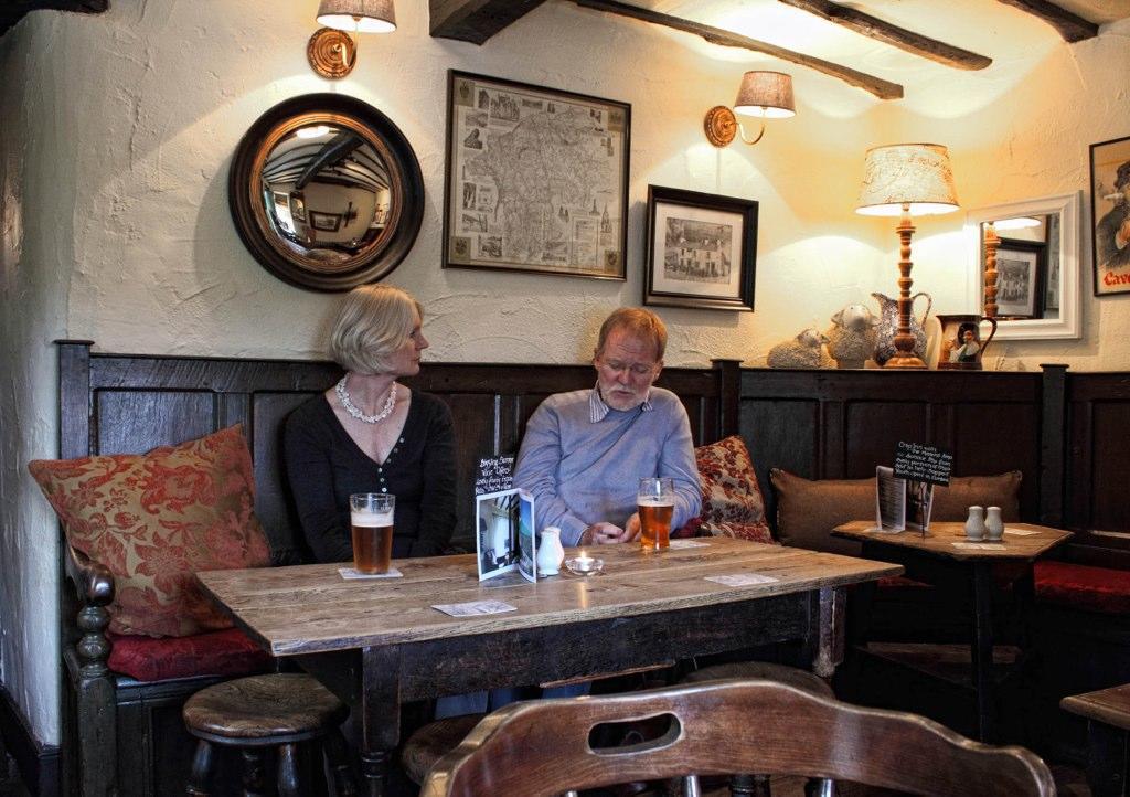 Hotel Mason'S Arms à Bowland Bridge Extérieur photo