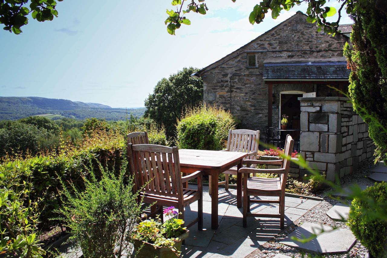 Hotel Mason'S Arms à Bowland Bridge Extérieur photo