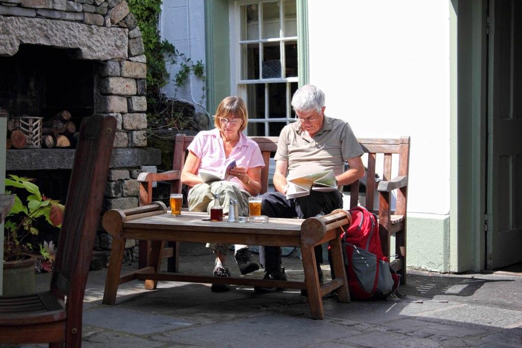 Hotel Mason'S Arms à Bowland Bridge Extérieur photo